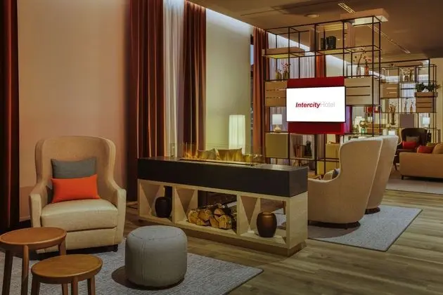 IntercityHotel Hildesheim - Lobi