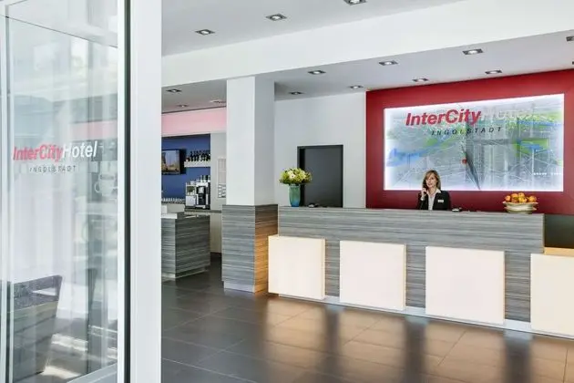 IntercityHotel Ingolstadt - Lobi