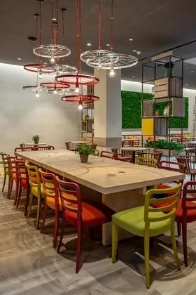 IntercityHotel Wiesbaden - Yerinde Yemek