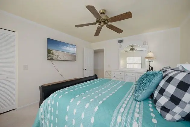 Intercoastal Dreams 101 - Oda