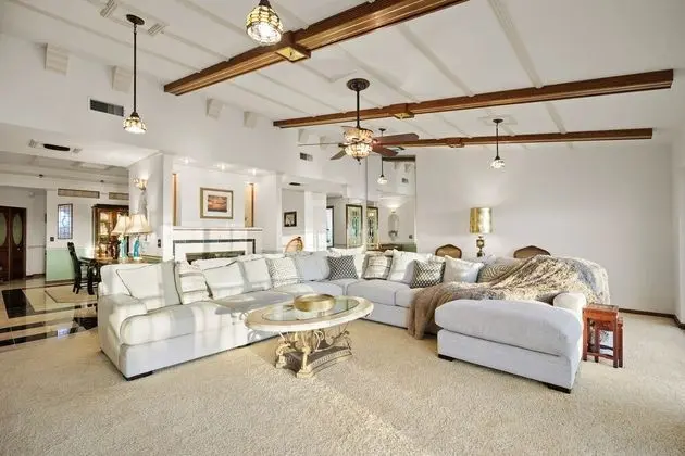 Intercoastal Dreams Penthouse - İç Mekan