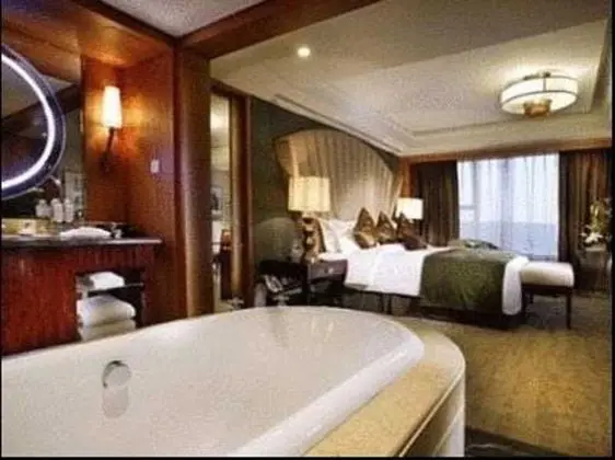 Intercontinental Century City