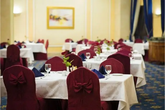InterContinental Dar Al Hijra - Yeme / İçme