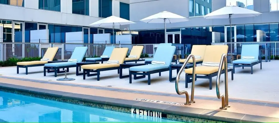 InterContinental Houston, an IHG Hotel - Havuz