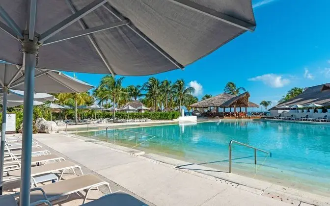InterContinental Presidente Cancun Resort, an IHG Hotel - Havuz