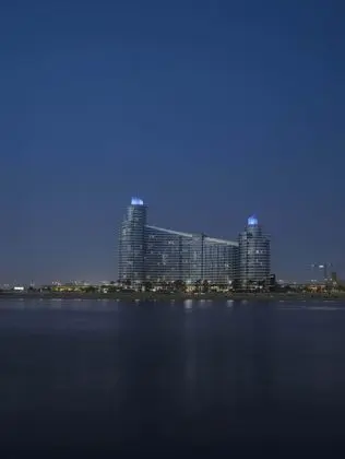 InterContinental Residence Suites Dubai F.C.