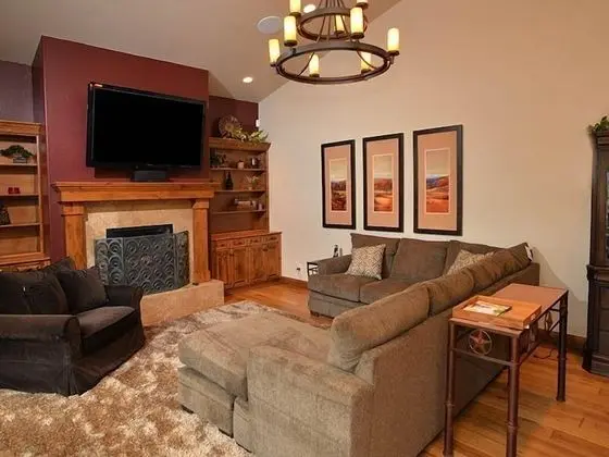 Intermountain Chalet