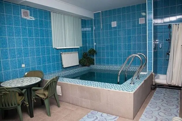 International Hotel Astana - Havuz