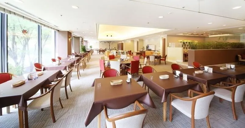 Hotel International House Osaka - Yerinde Yemek