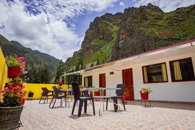 Intitambo Three Star Hotel With Panoramic View of the Mountains - Dış Mekan