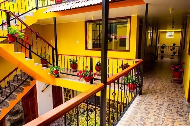 Intitambo Three Star Hotel With Panoramic View of the Mountains - İç Mekan