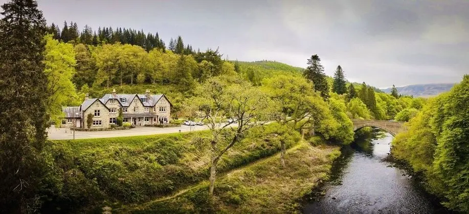 Invergarry Hotel - Dış Mekan