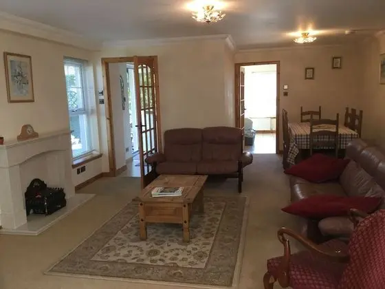 Inverness Apartments - New Cottage - İç Mekan