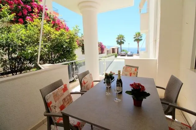 Inviting 1-bed Apartment in Sarandë