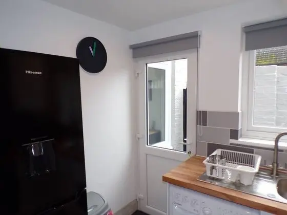 Inviting 3-bed Apartment in Southend-on-sea - Mutfak