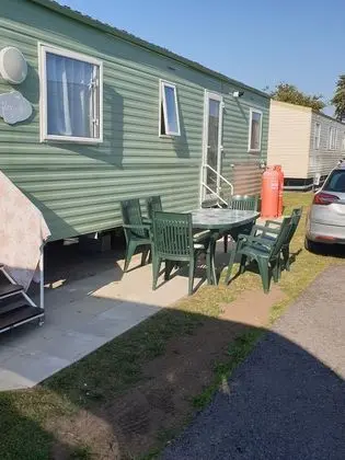 Inviting 3-bed Caravan in Porthcawl - Dış Mekan