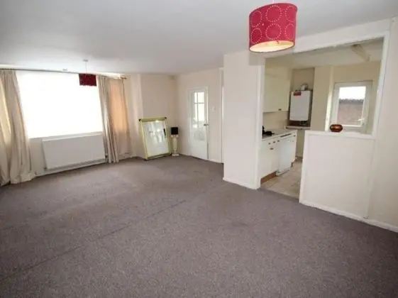Inviting 5-bed House in Stockport Bramhall - Öne Çıkan Resim