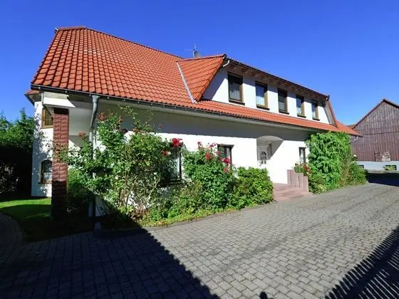 Inviting Apartment in Eimelrod With Garden - Dış Mekan