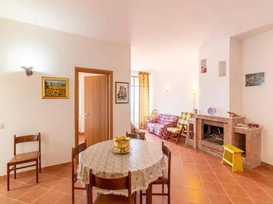Inviting Apartment in Umbria With Garden