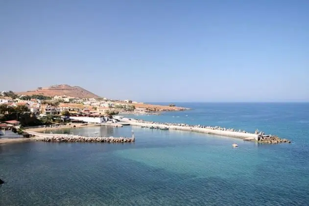 Inviting Arokaria Apartment in Panormo