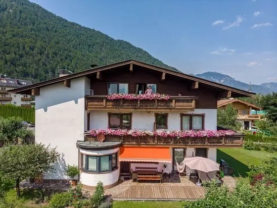Inviting Chalet in Kirchdorf in Tirol near City Center