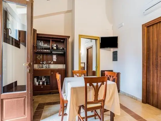 Inviting Holiday Home in Carlentini With Pool - Yerinde Yemek
