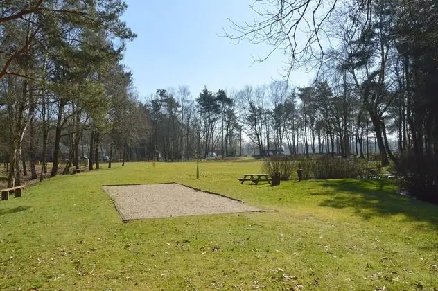 Inviting Holiday Home in Stramproy With Terrace and Garden - Genel