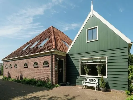 Inviting Holiday Home in Zuidoostbeemster near Center & Forest - 1