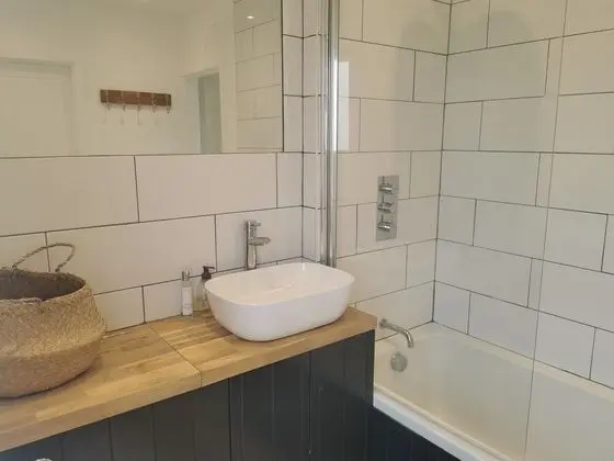 Iona 4 bed Luxury in the Heart of Bracklesham Bay - Banyo Tipleri