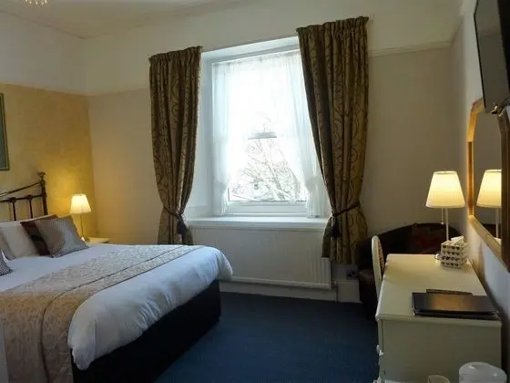 The Iona Torquay - Oda