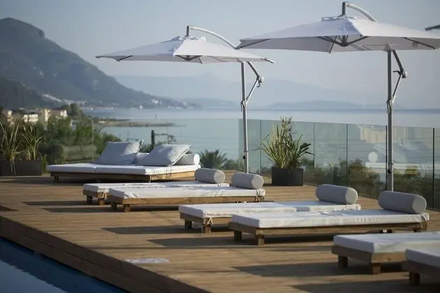 Ionian Eye Design Studios & Spa - Havuz