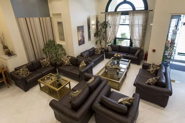 Ionian Plaza Hotel - Lobi