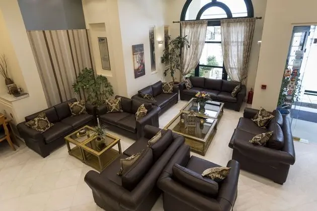 Ionian Plaza Hotel - Lobi