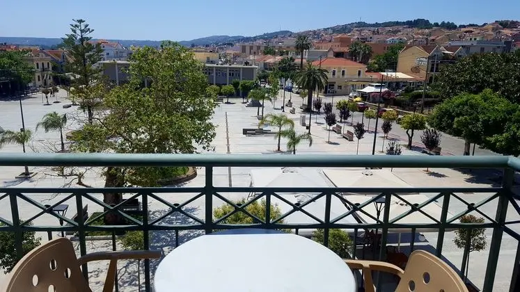 Ionian Plaza Hotel - Manzara / Peyzaj
