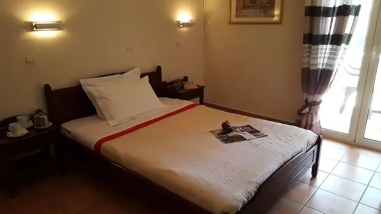 Ionio Hotel - Oda