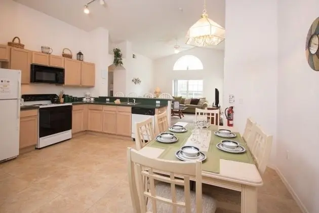 Ip60119 - Rolling Hills Estates - 4 Bed 3 Baths Villa - Yerinde Yemek