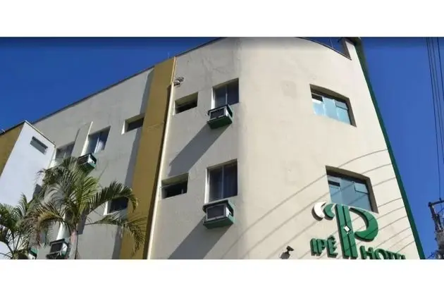 Ipe Hotel