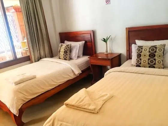 IQ Inn