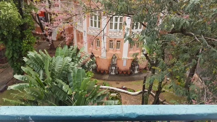 Irawo Hotel - Hostel
