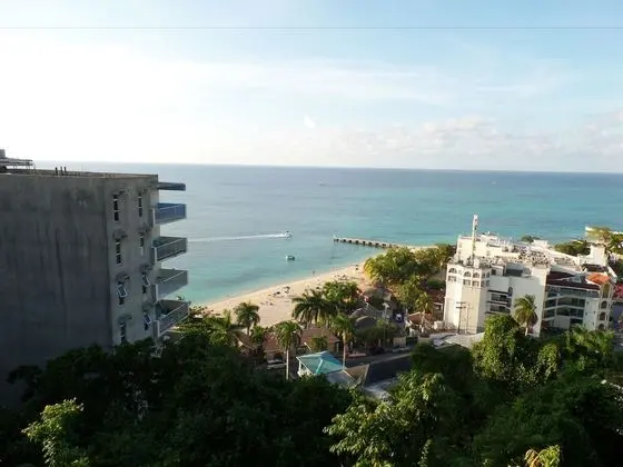 Irie Beach Studio