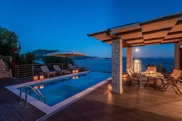 Villa Iris Marine
