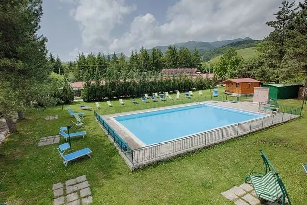 Hotel Iris - Havuz