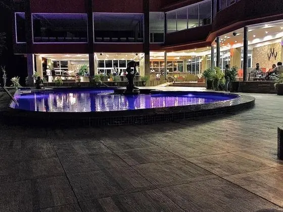 Iris Hotel Ressort Space et Resort