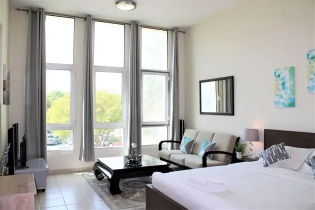 IRN - Spacious Studio in Discover Garden