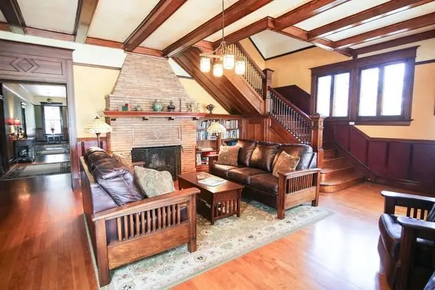 Iron Horse Inn