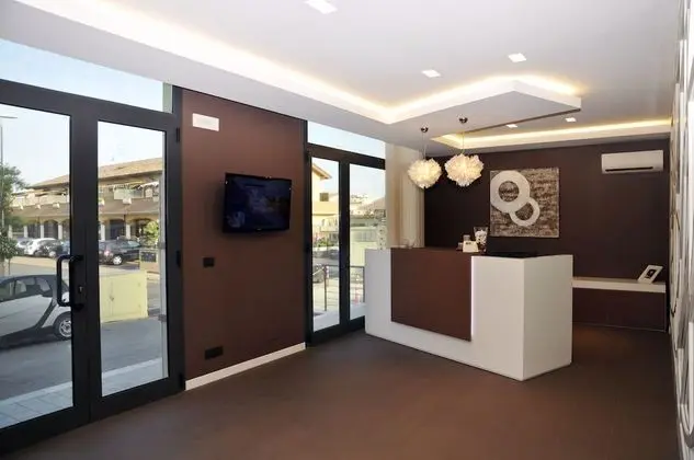 Isa Fiumicino Airport Residence - Lobi