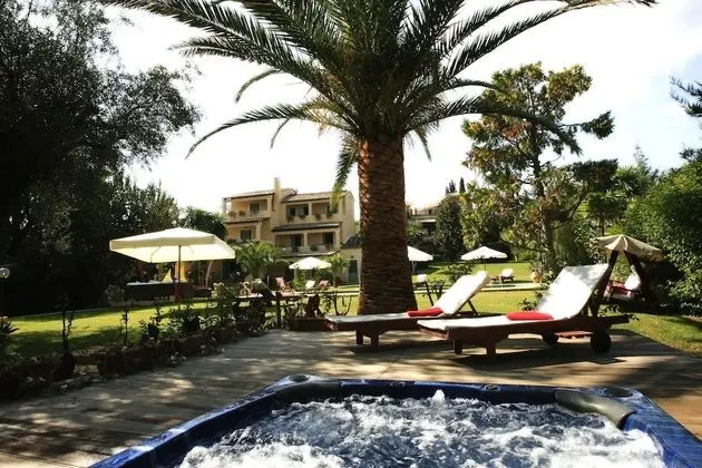 Isabella Country House - Havuz