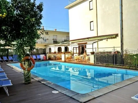 Hotel Isabella - Havuz