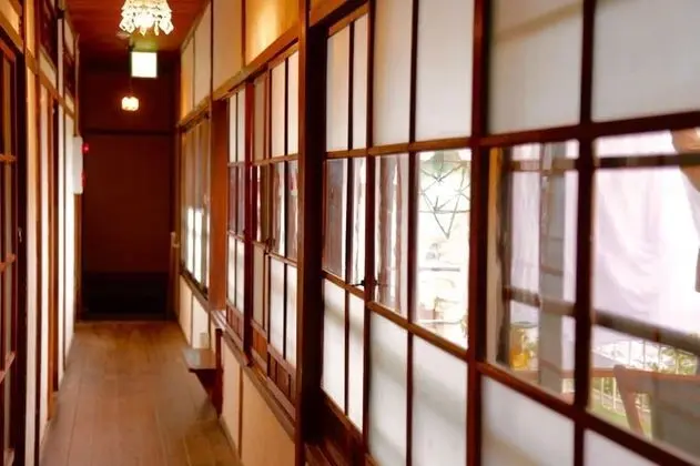 Ise Guesthouse Tsumugiya - Hostel - İç Mekan