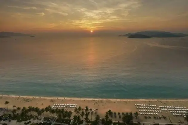 iSeaview Nha Trang Beach Apartment - Plaj